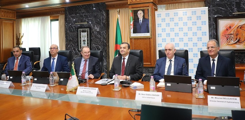 a-1 Algeria Keeps November Oil Output at 1.007 Million Barrels per Day
